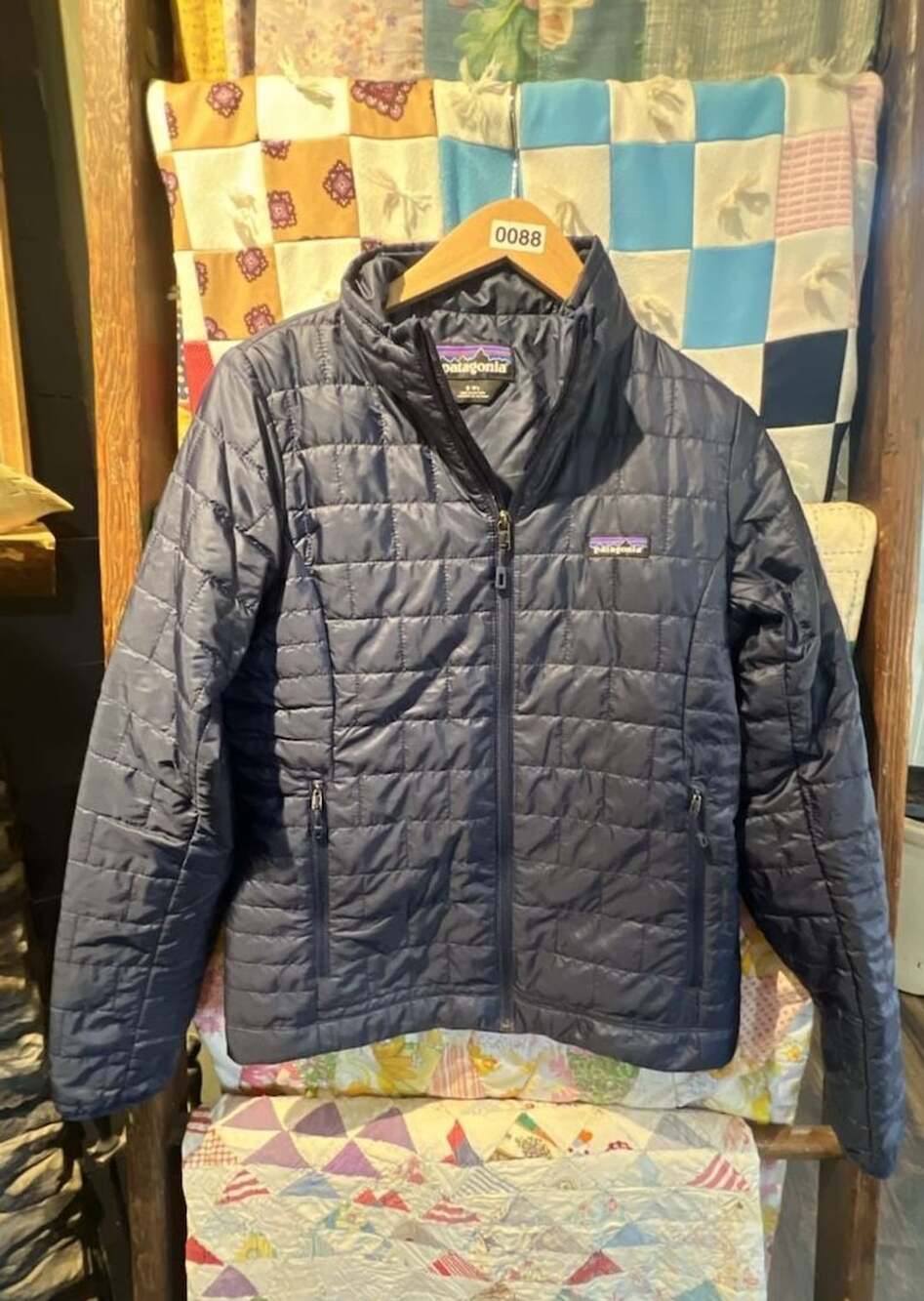 Patagonia Women's Nano Puff Quilted Insulated Jacket Navy Blue Size Small